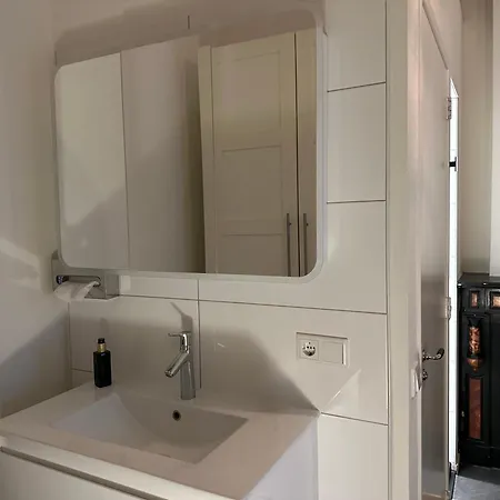 Апартаменты Smartflats - L'orangerie Iv Маастрихт